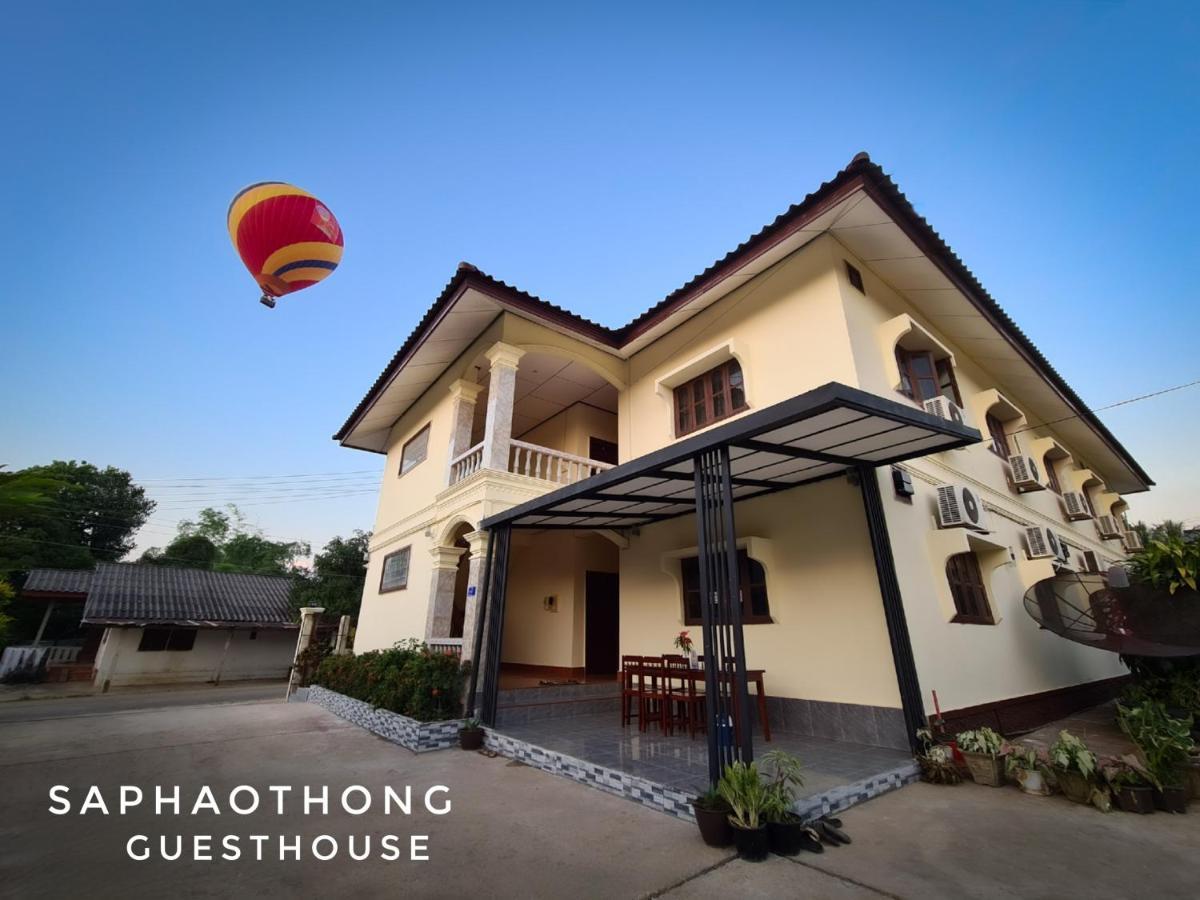 Saphaothong Guesthouse Vang Vieng Esterno foto